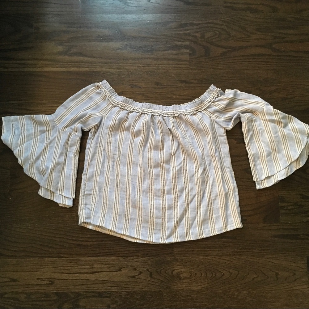 Lucky Brand Blue Bell Sleeve Top Size Small